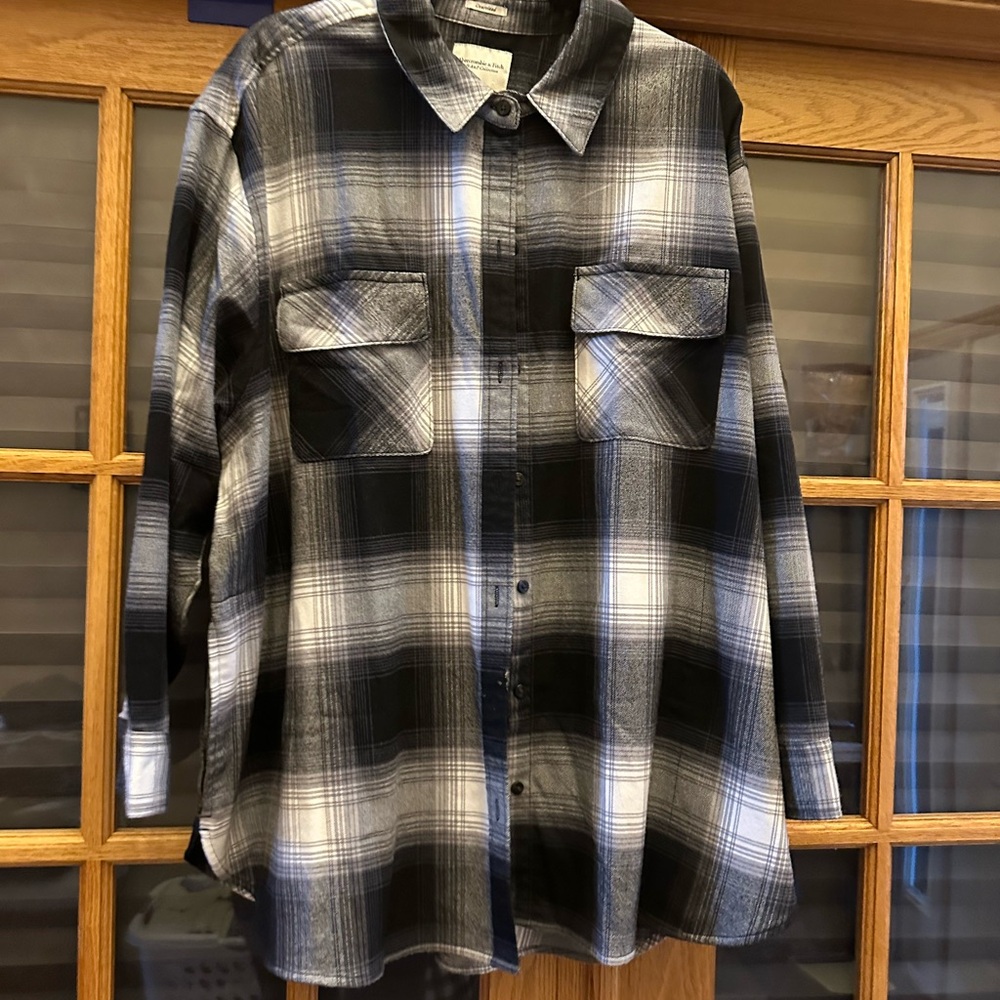 Women’s A&F Oversized Plaid Flannel XXL